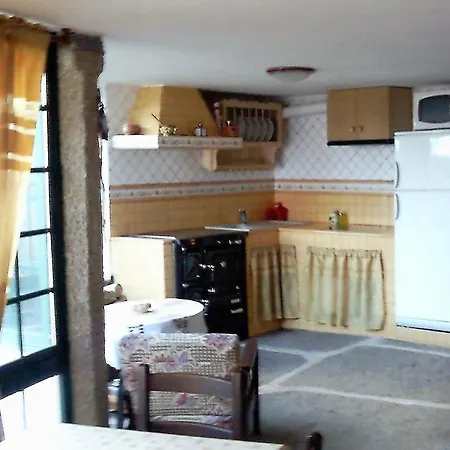 Casa De Pueblo En Galicia, A Forneira Leiro