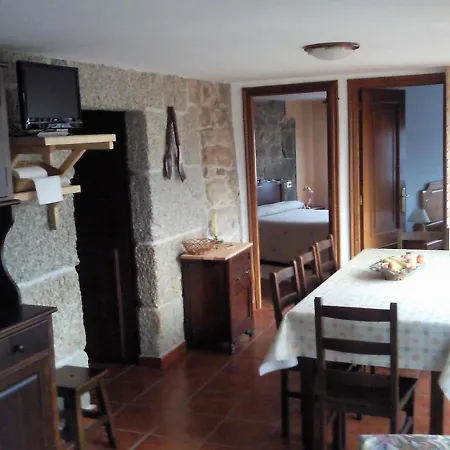 Casa De Pueblo En Galicia, A Forneira *