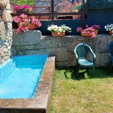 Casa De Pueblo En Galicia, A Forneira